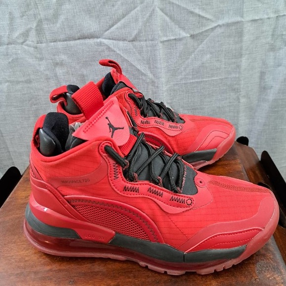 NIKE JORDAN AEROSPACE 720 "GYM RED" (BV5502 600) BASKETBALL TRAINERS Sz 8 - Picture 2 of 8